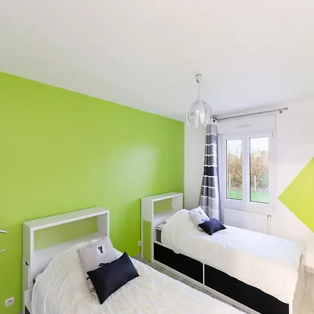 House In Near The Sea, Cleaning Included