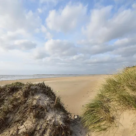 House In Near The Sea, Cleaning Included * Englesqueville-la-Percée