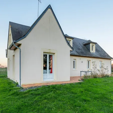 House In Near The Sea, Cleaning Included Feriehus